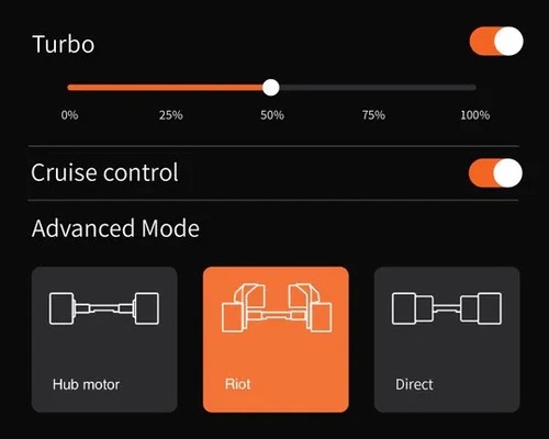 Image of Electric skateboard Exway Atlas Carbon 4WD Exway app display