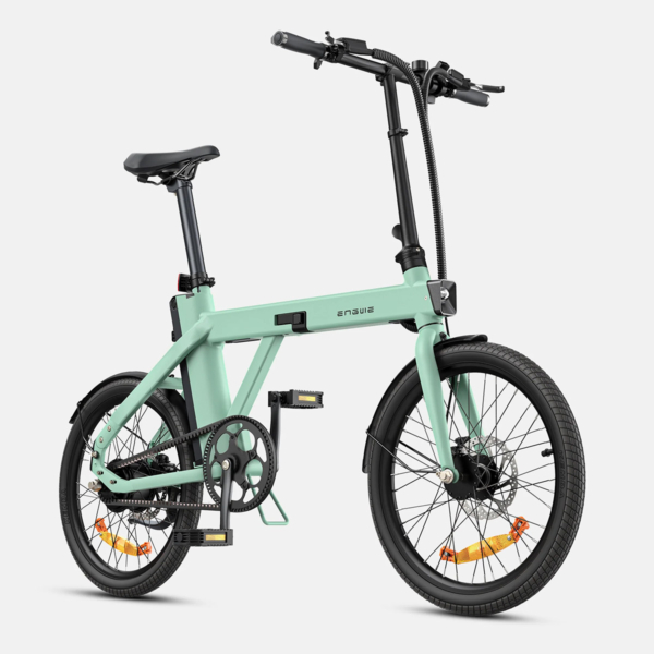 Side profile of green ENGWE P20 electric bike with clear view of frame and wheels