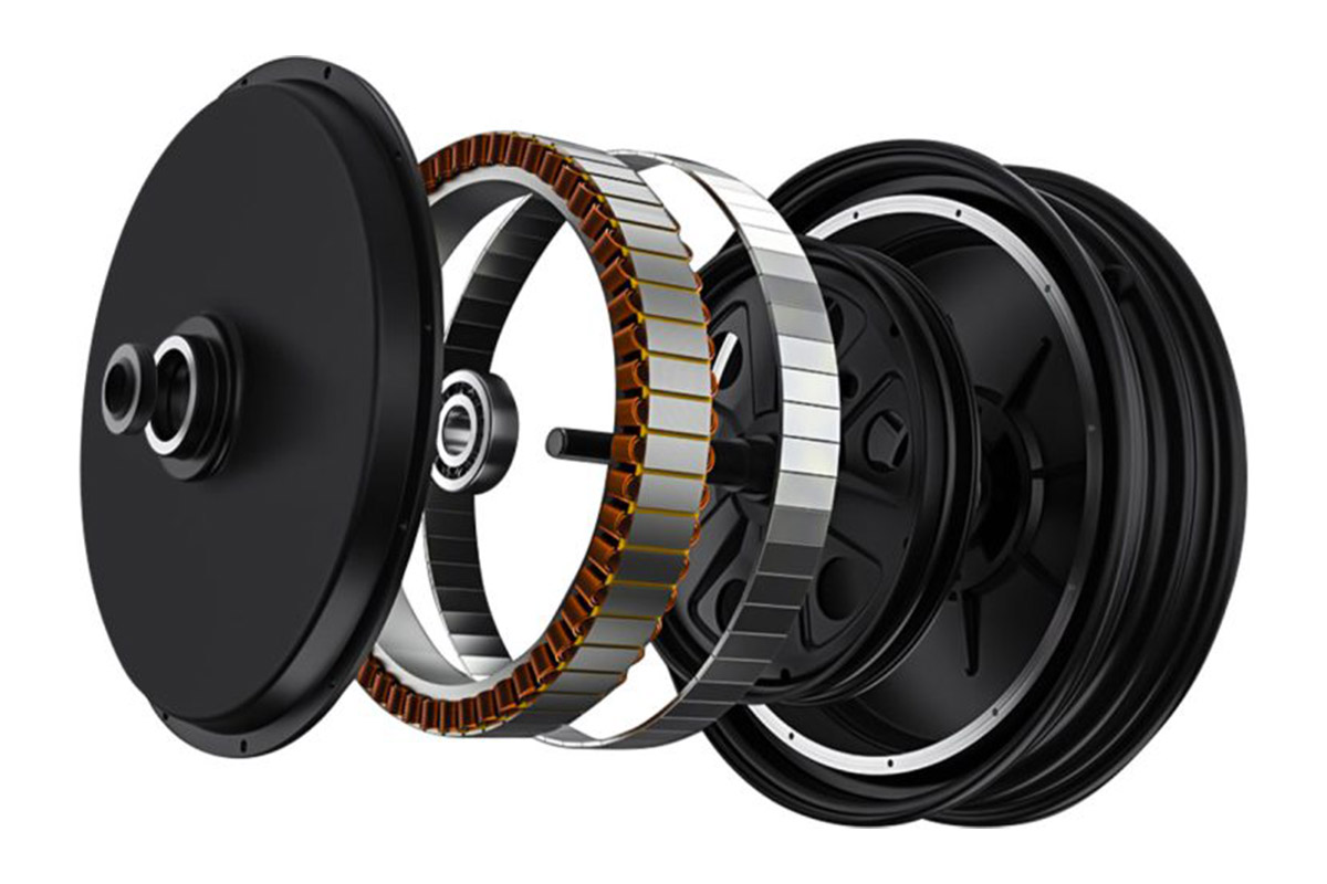 Close-up of Kingsong KS-14D V2 motor and wheel – durable construction for smooth and powerful rides.