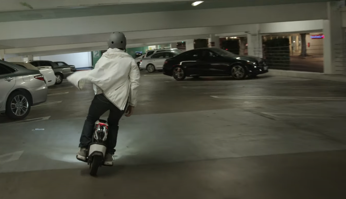 Video thumbnail of Kingsong S18 electric unicycle, featuring action shot and suspension technology