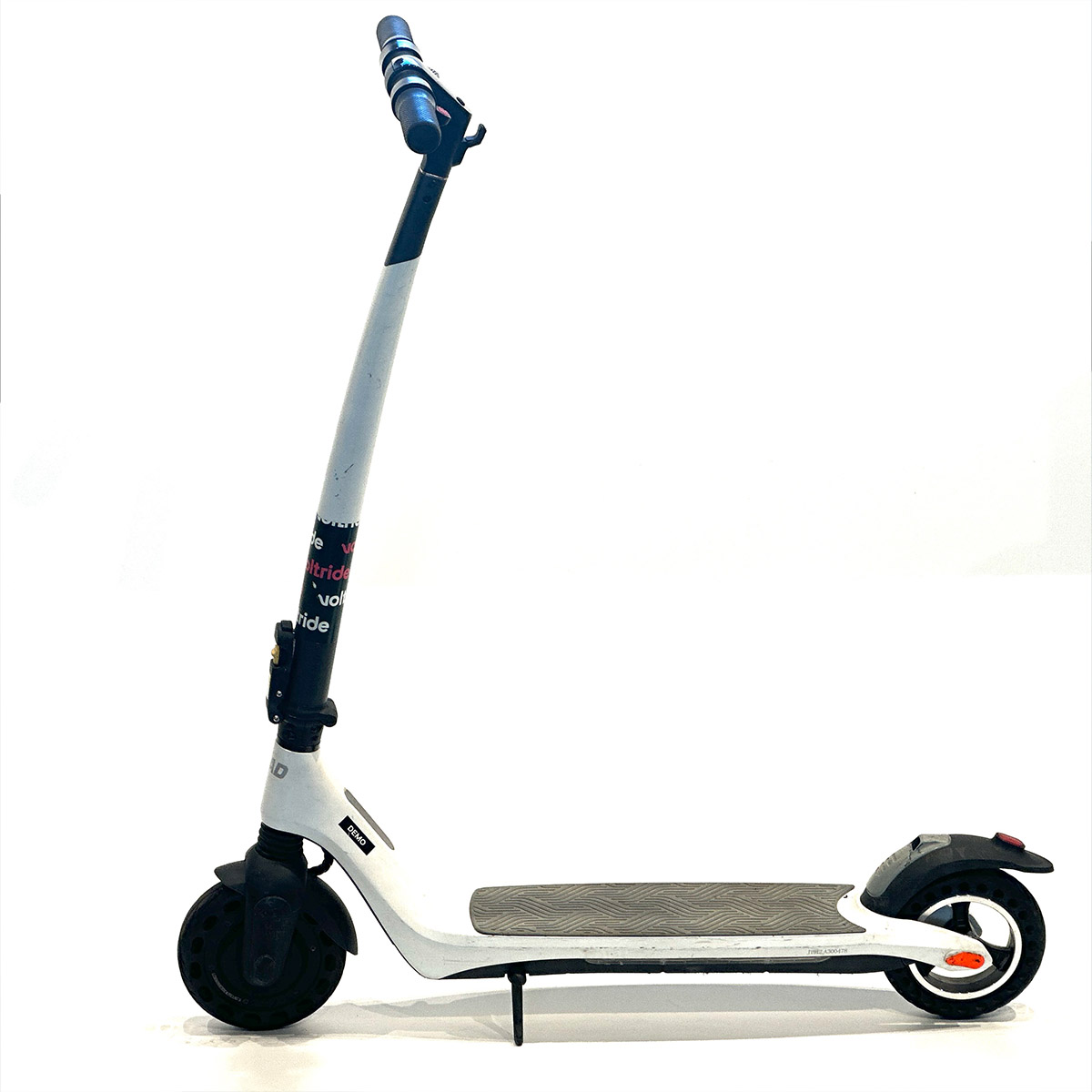 Electric scooter Gpad Svan white used main product image