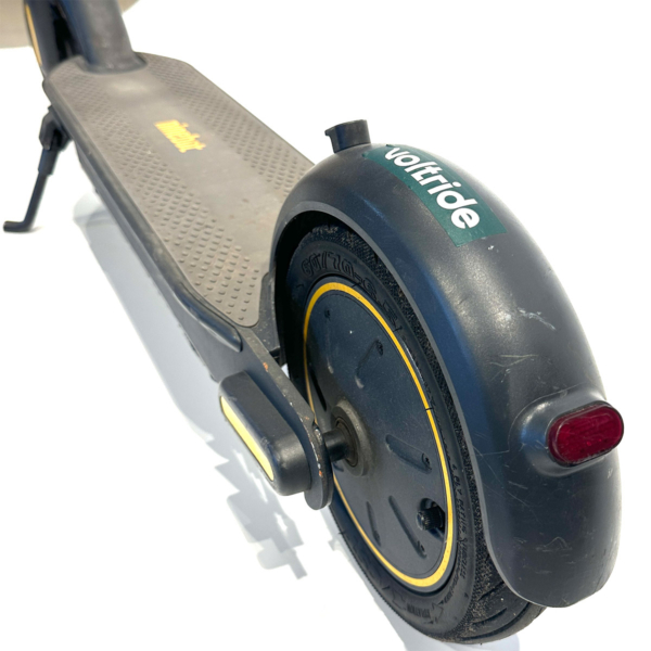 Segway Ninebot Max G30 black used tubeless tires rear wheel