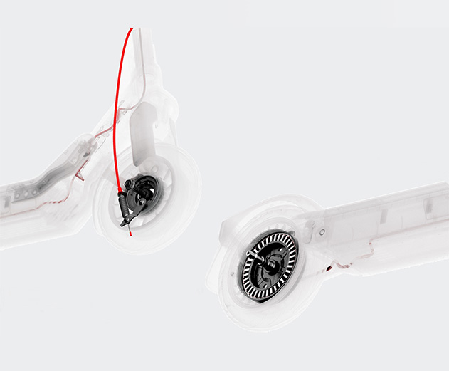 Illustrative image showing the Segway-Ninebot E3 Pro E electric scooter's front electronic brake and rear drum brake.