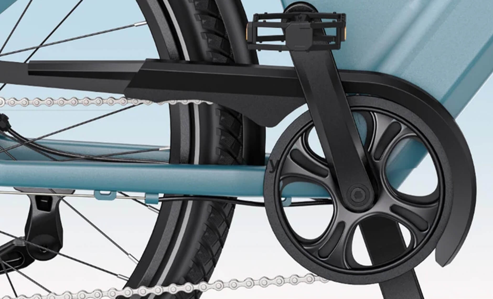 Close-up of the ENGWE P275 SE electric bicycle's chain guard.